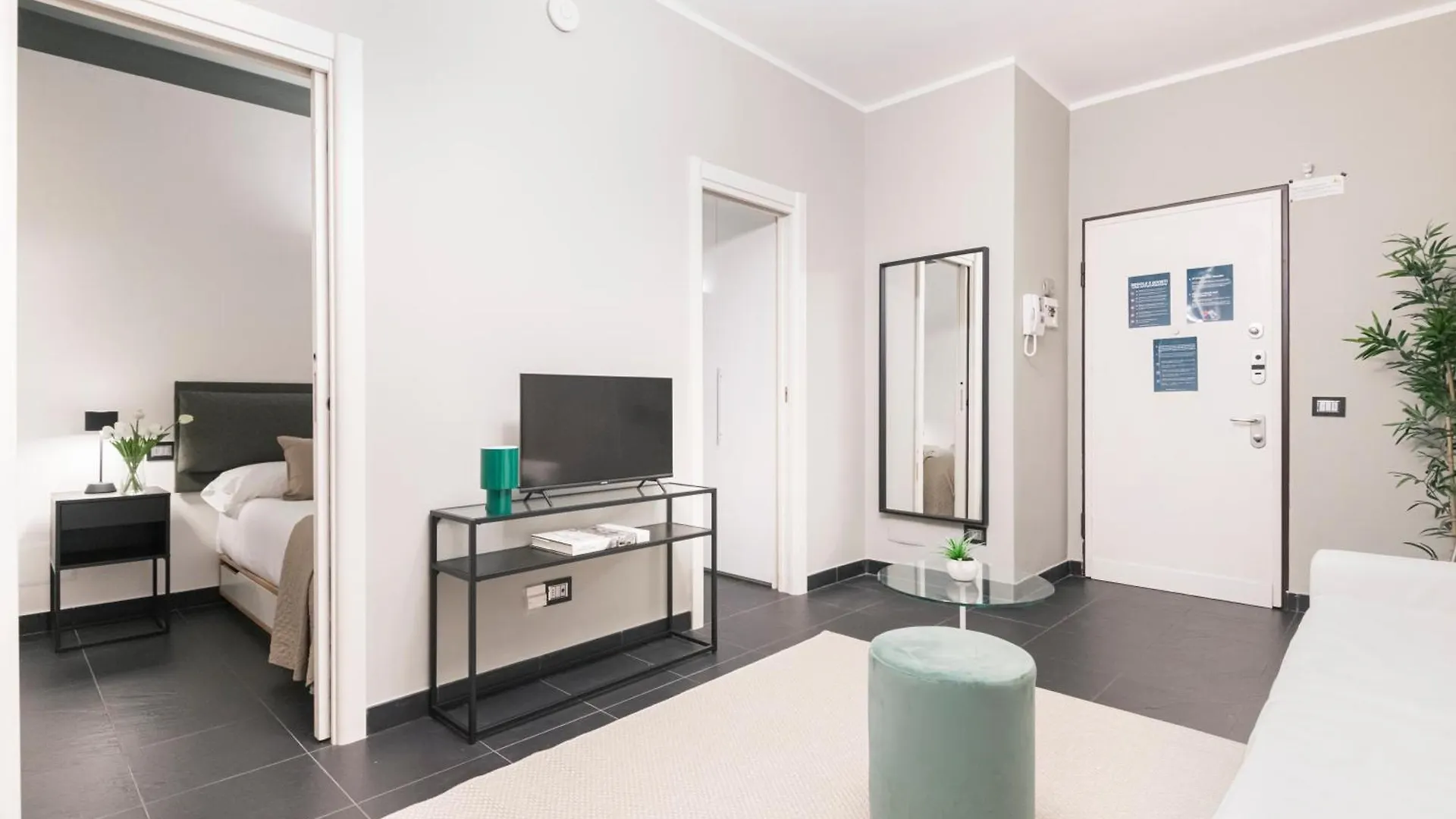 Easylife - The Magnificent Flat Porta Venezia Apartment Milan