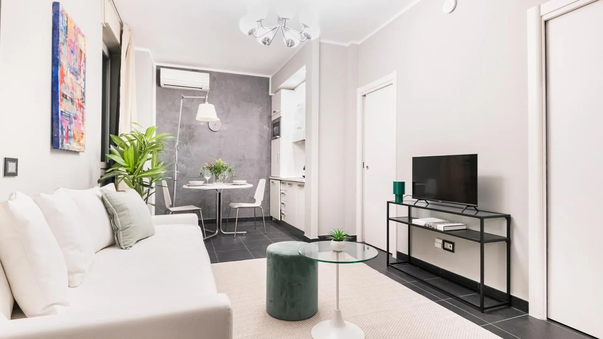Easylife - The Magnificent Flat Porta Venezia Apartment Milan 0*,